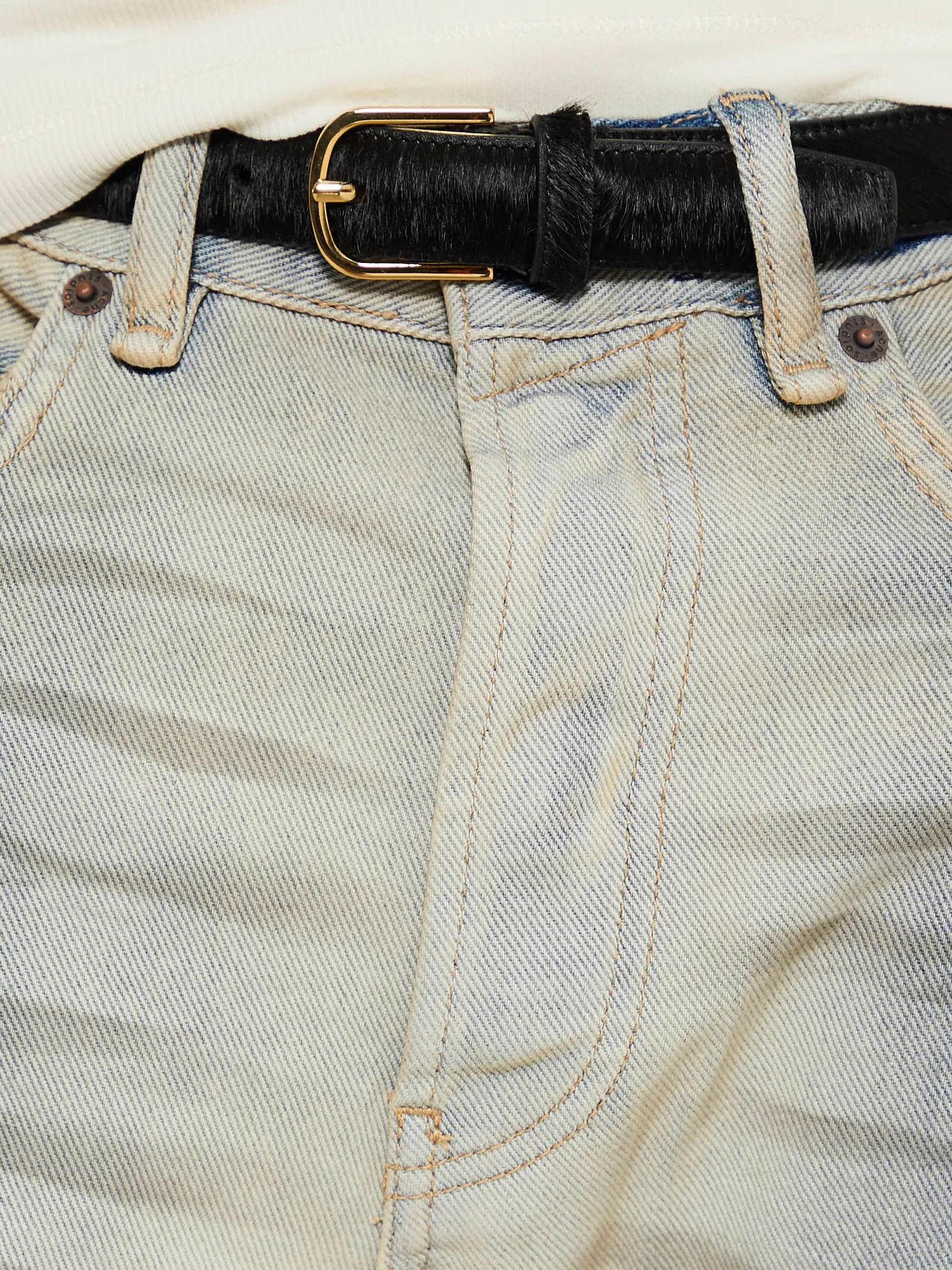 2021F Loose Fit Jeans in Carver Light Blue