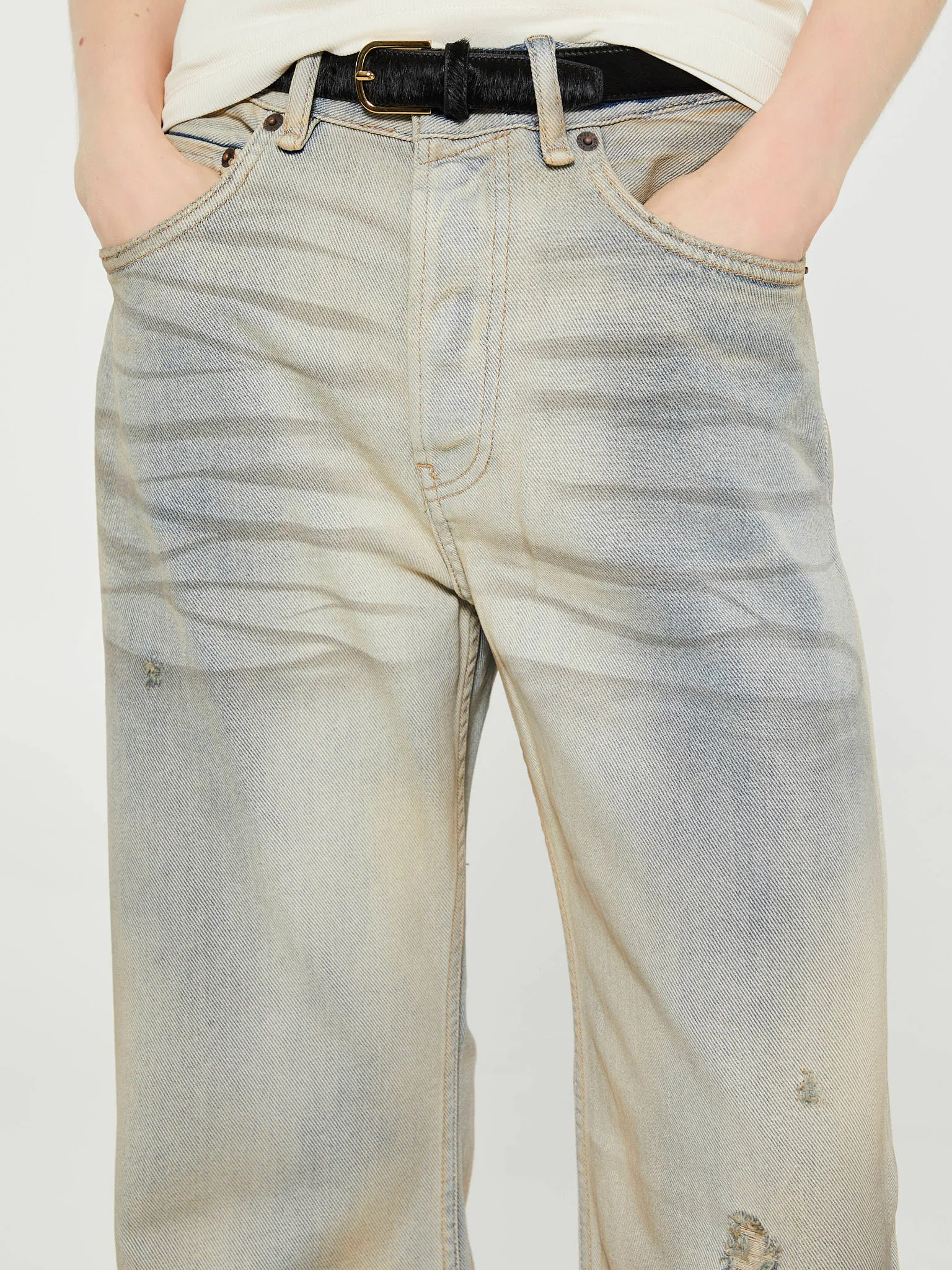 2021F Loose Fit Jeans in Carver Light Blue