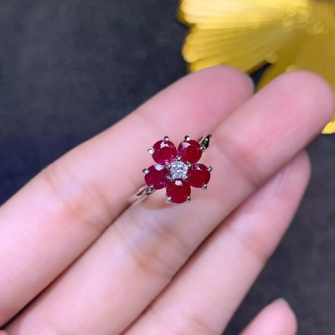 4mm 1ct Natural Ruby Clover Ring