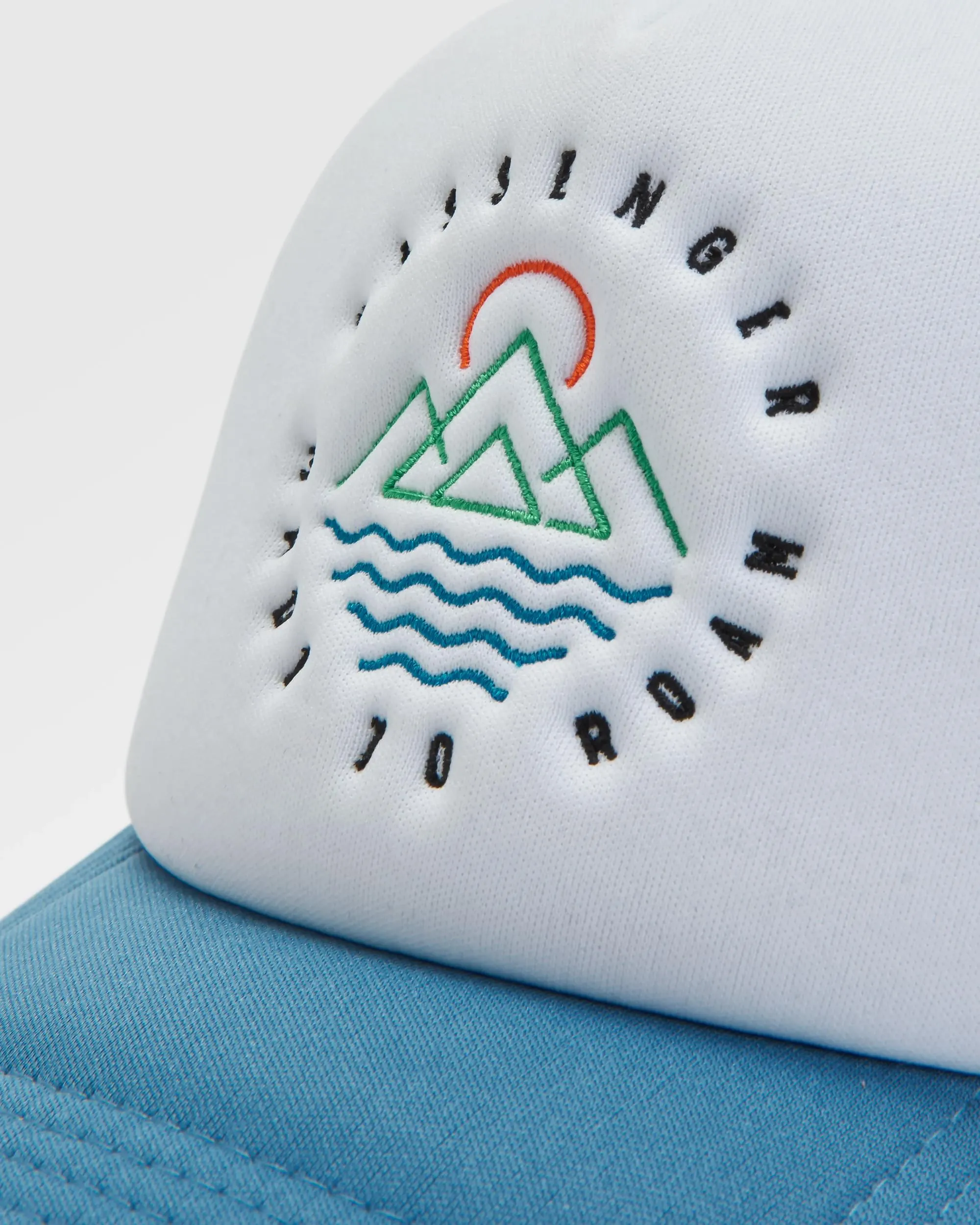 Escapism Trucker Cap - Black/Moonlight Blue
