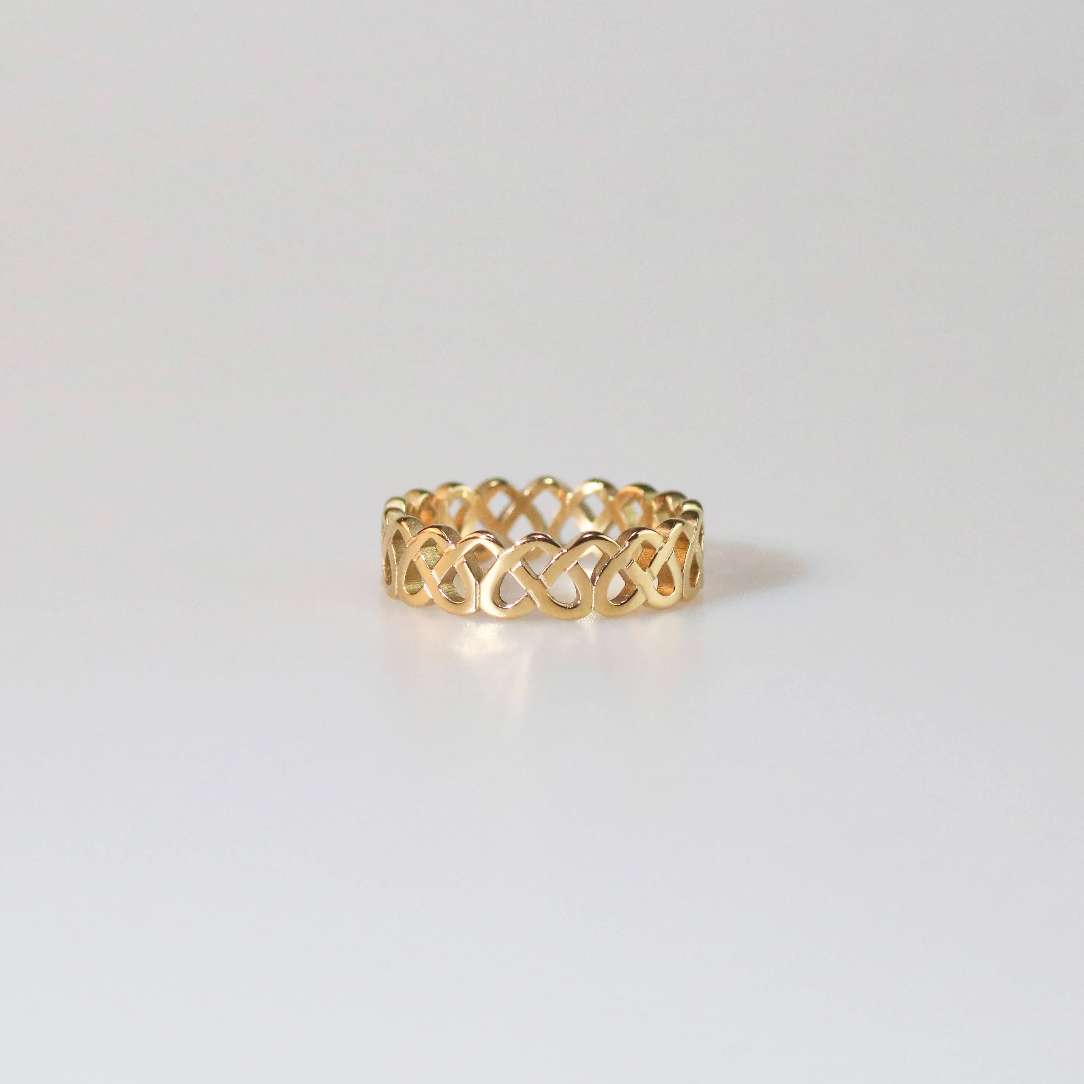 Eternal Heart Band Ring