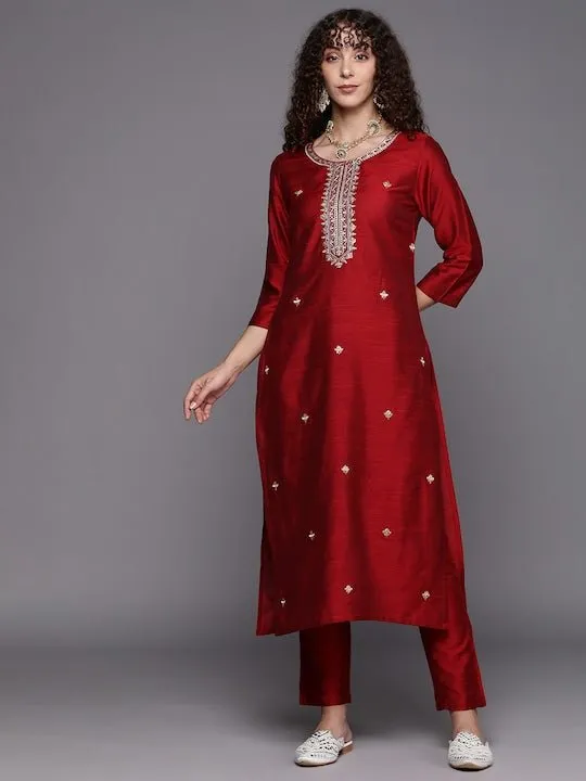 Ethnic Motifs Yoke Design Kurta with Trousers