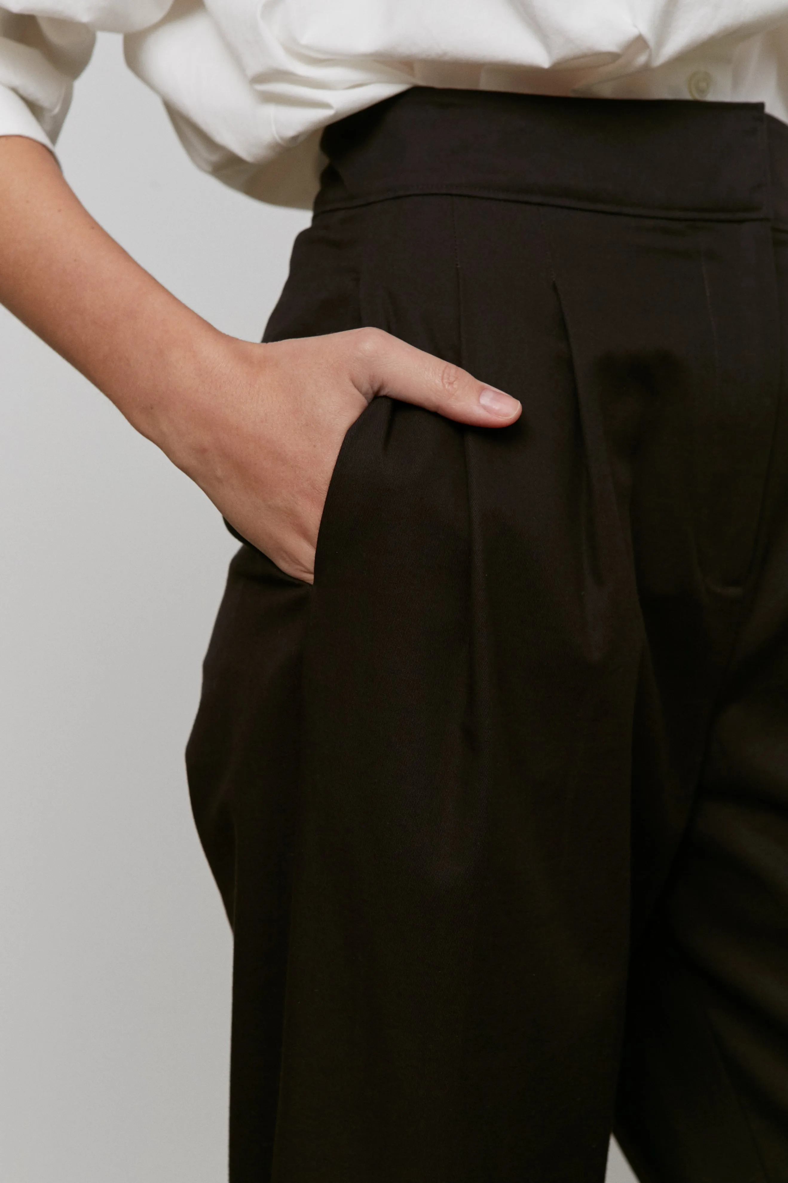 Gallery Trousers -- Organic Cotton Twill