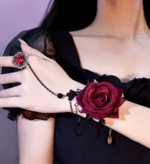 Gothic Glamour Gloves - Add an Edgy Touch to Your Look 08