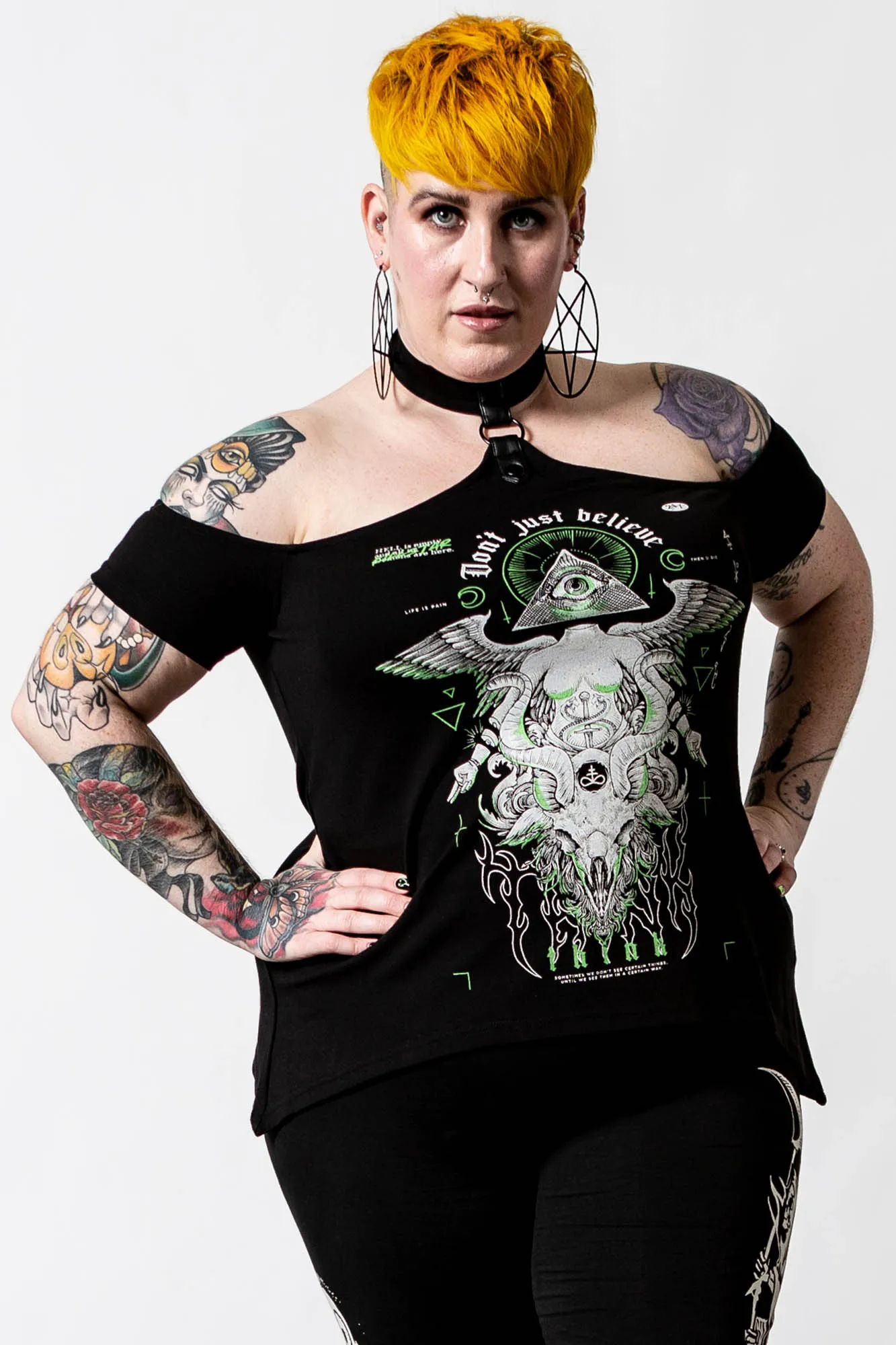 Illuminated Choker Top [PLUS]