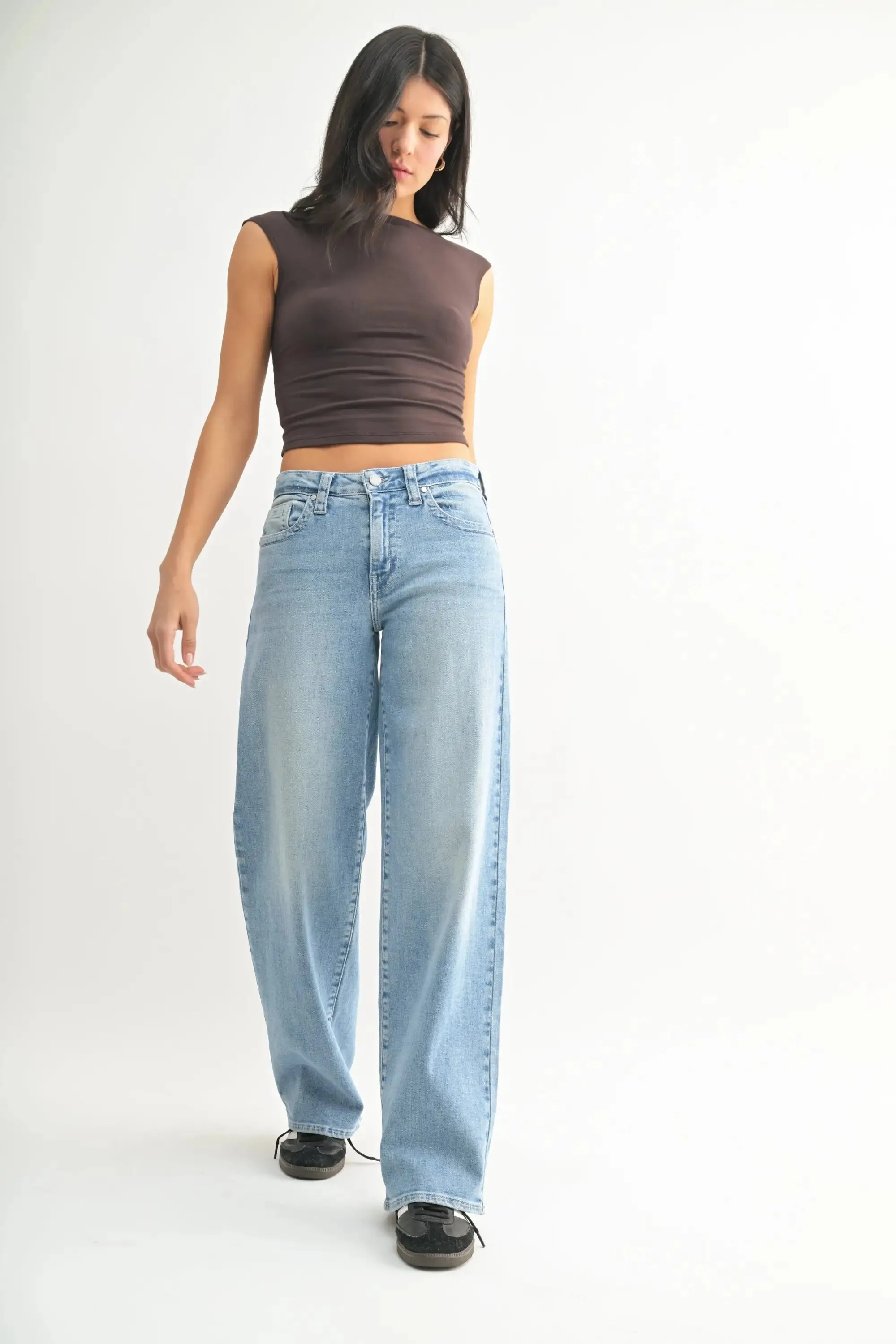 LOW SLUNG VINTAGE STRAIGHT DENIM JEANS