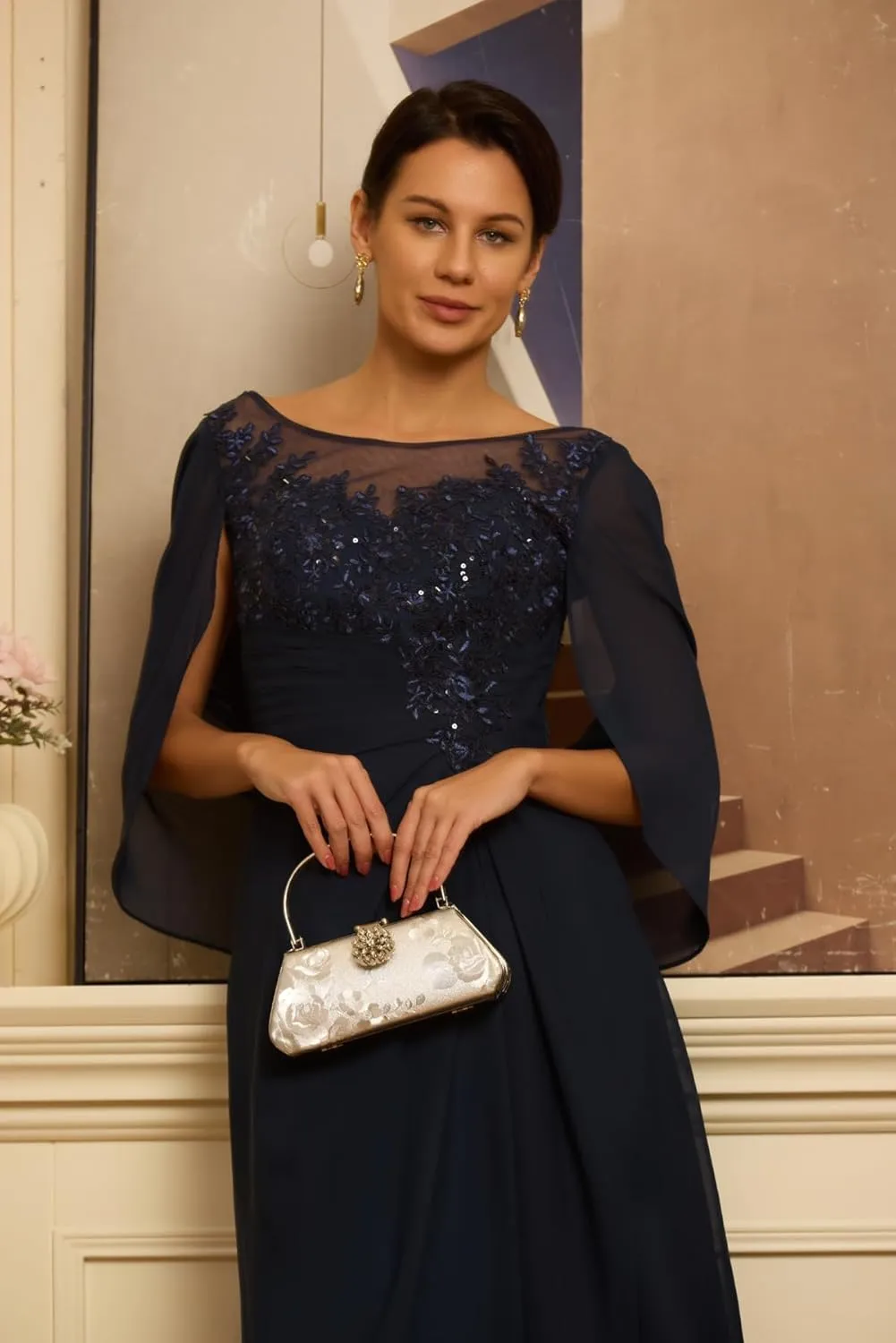 Mother of The Bride Dresses for Wedding with Cape Long Laces Appliques Chiffon Mother of The Groom Dress
