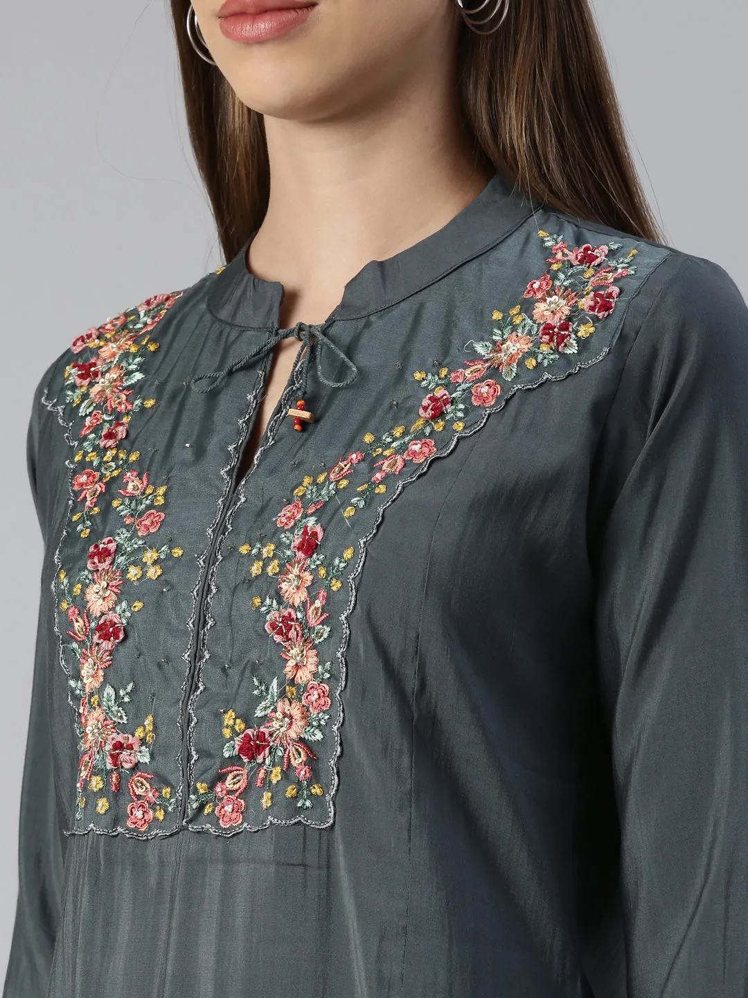 Neeru's Women Grey Yoke Design Calf Length Kurta And Trousers With Dupatta