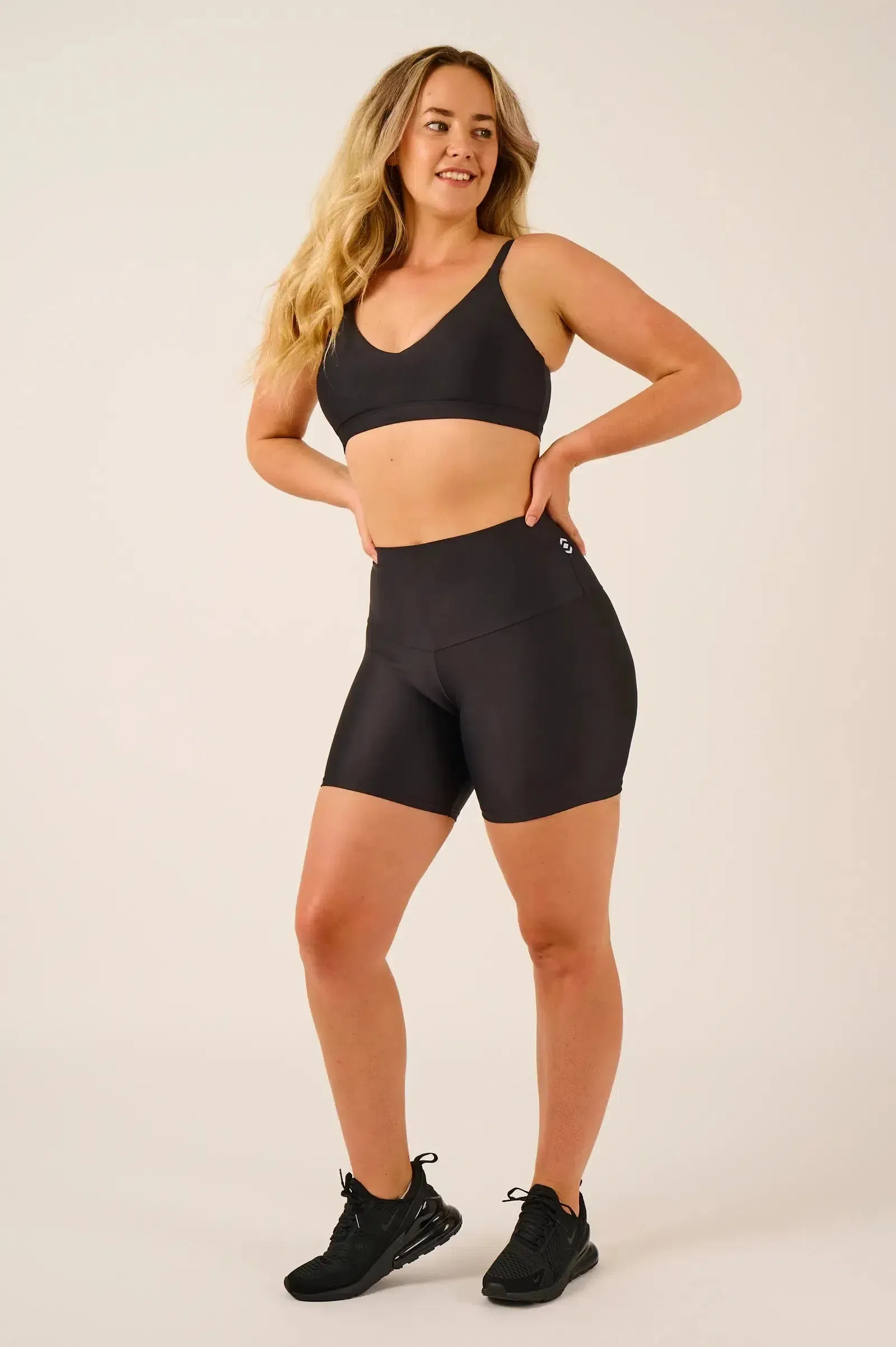 Performance Bralette Crop - Black