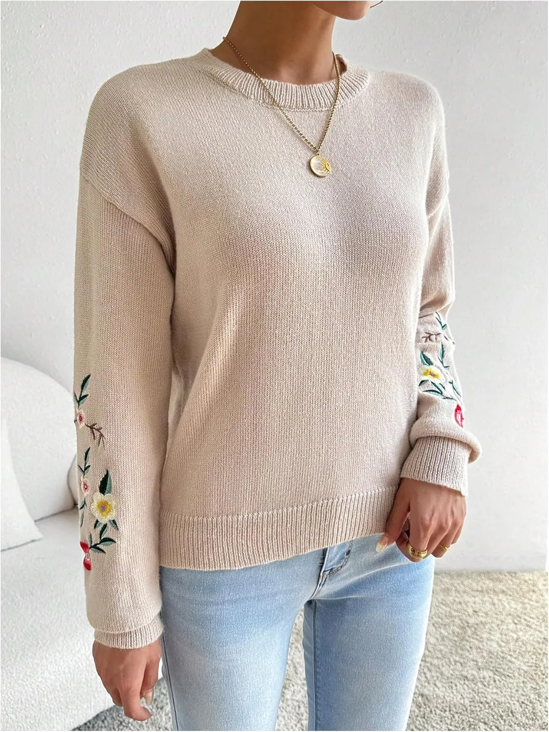 SOLY HUX Women's Floral Embroidery Sweaters Crew Neck Drop Shoulder Long Sleeve Knit Sweater Pullover Fall Tops