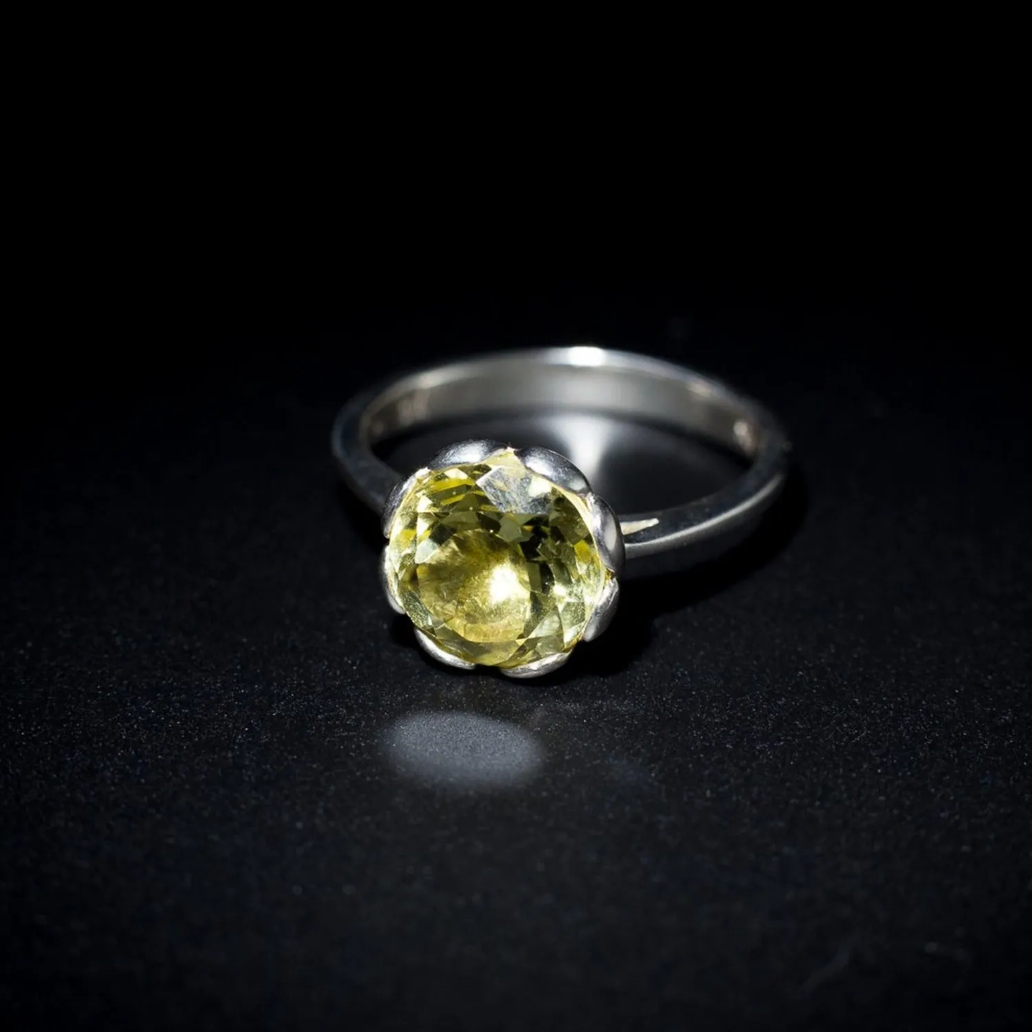 Tulip Gemstone Ring