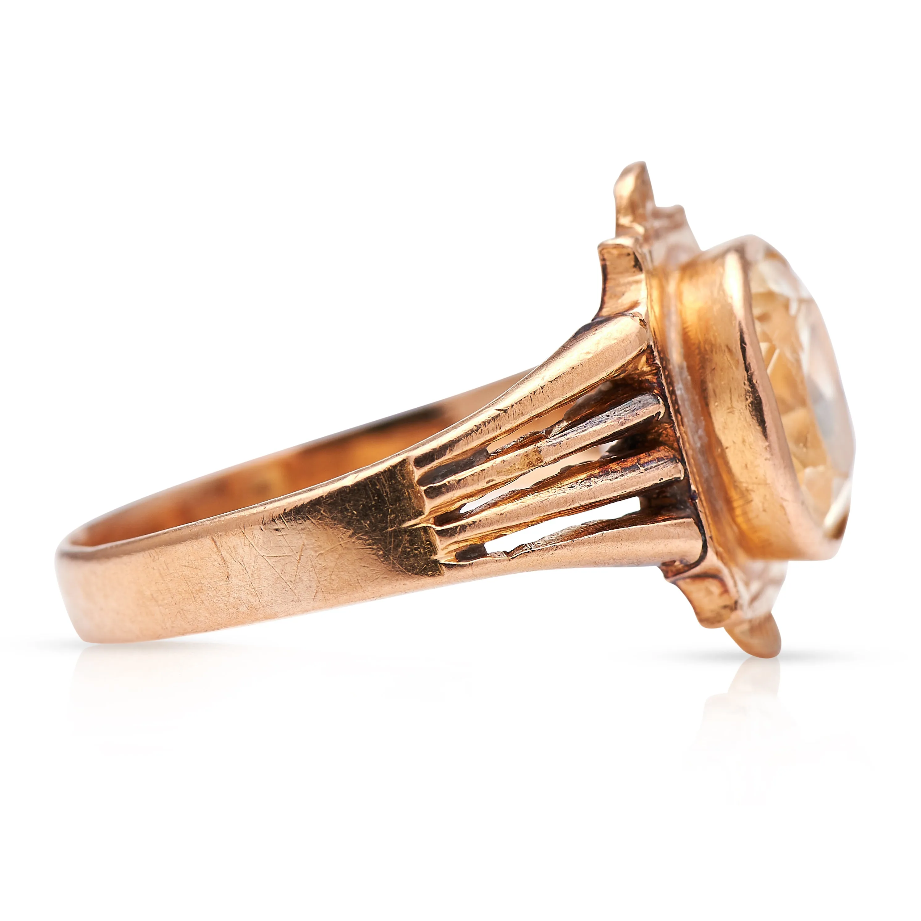 Victorian, 18ct yellow gold, yellow sapphire ring
