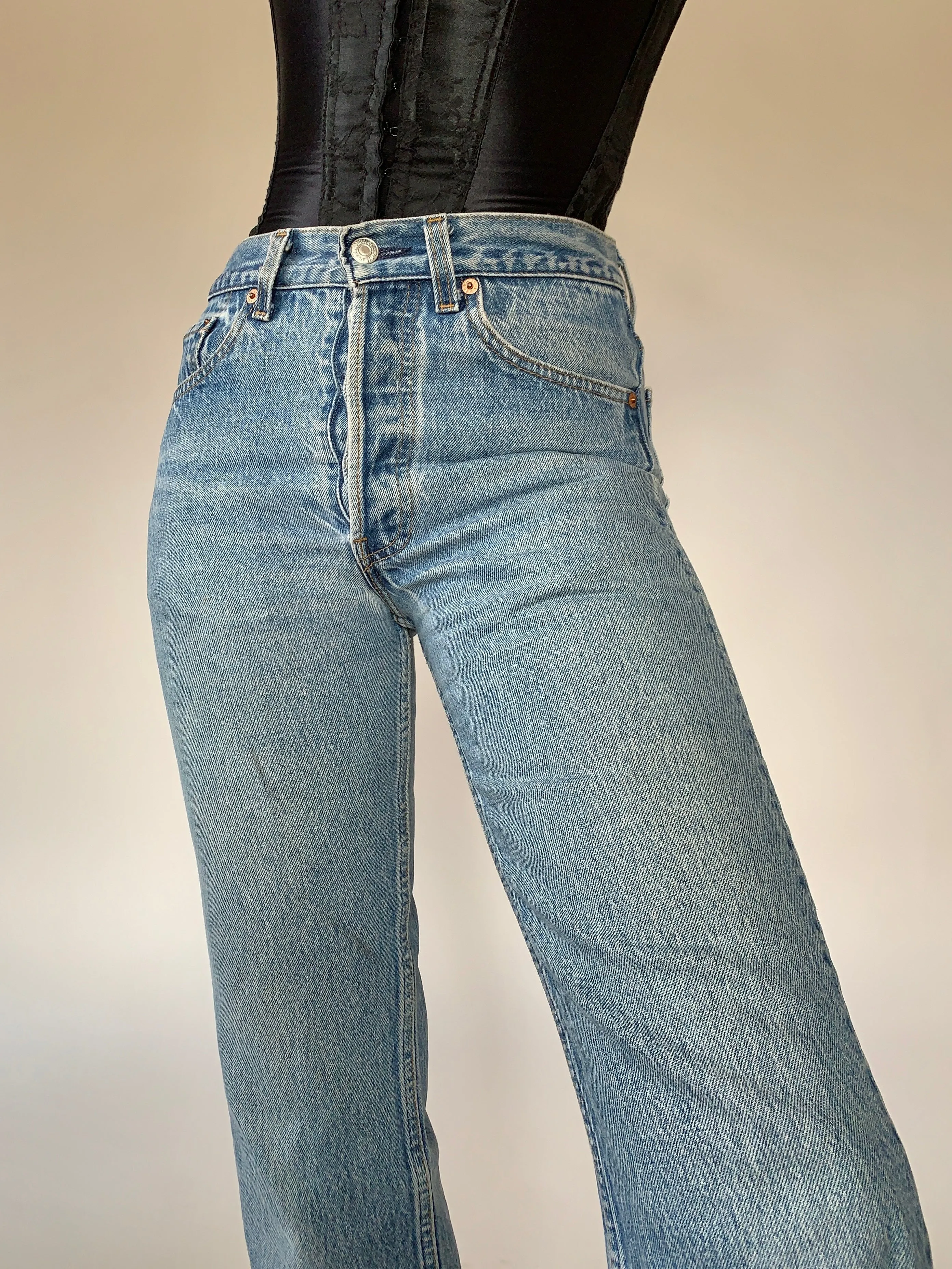 Vintage Levi’s 501s (S)