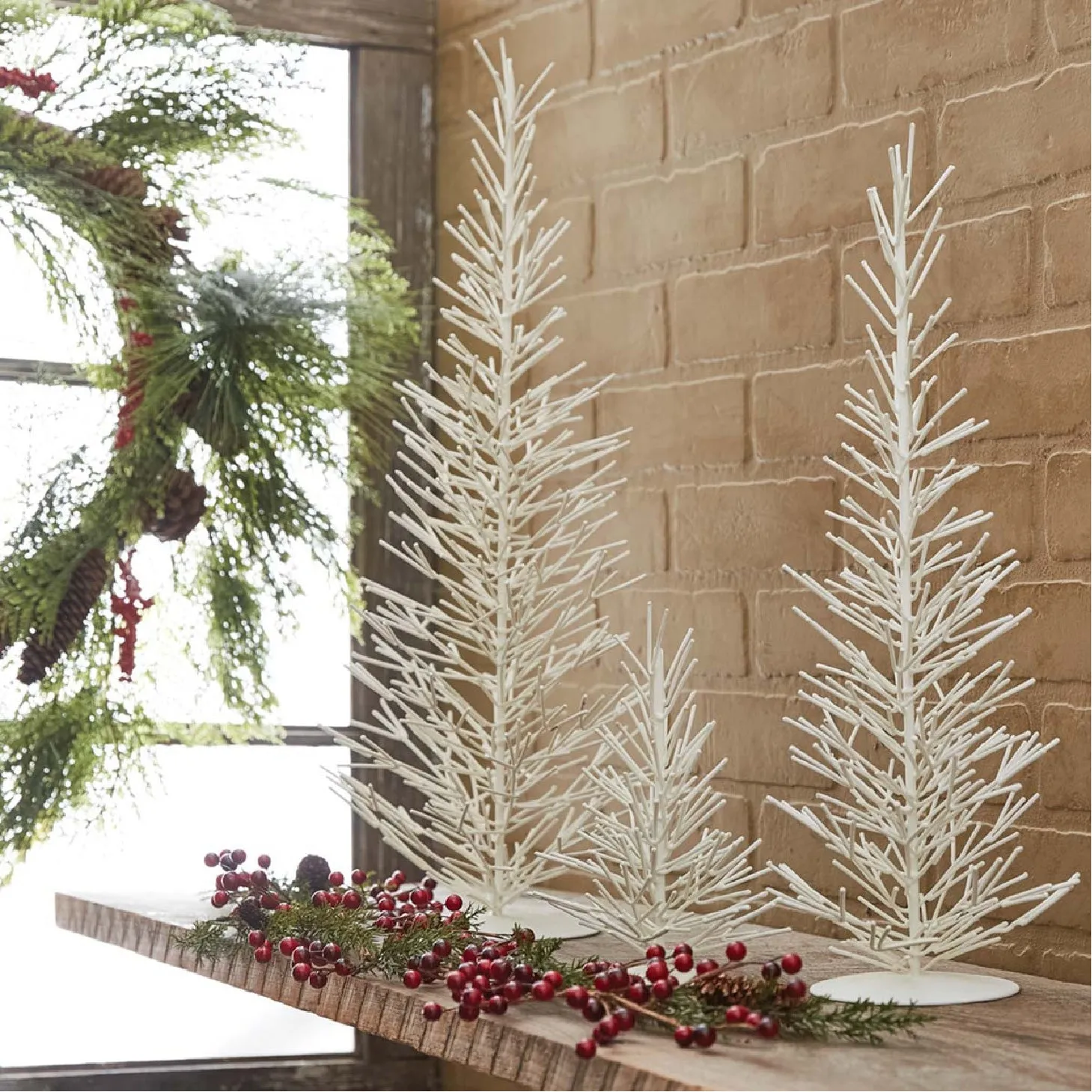 White Metal Tree- Small