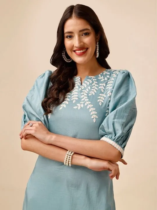 Women Blue Ethnic Motifs Yoke Design Regular Thread Work Kurta with Trousers