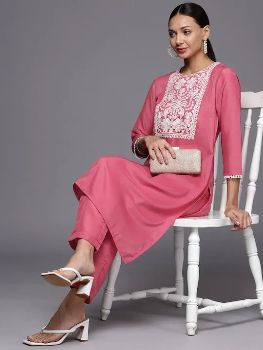 Women Floral Yoke Design Regular Thread Work Kurta with Trousers