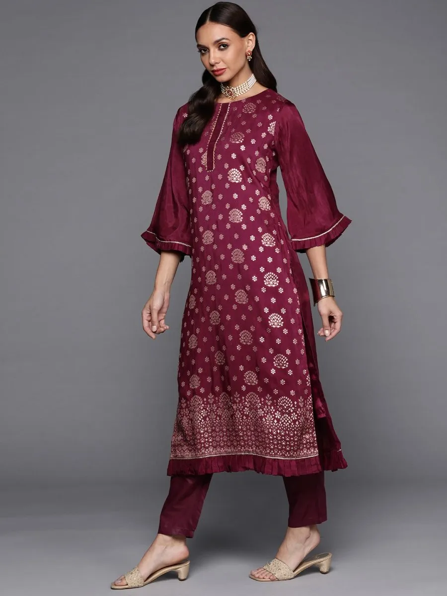Women Maroon Floral Kurta with Trousers