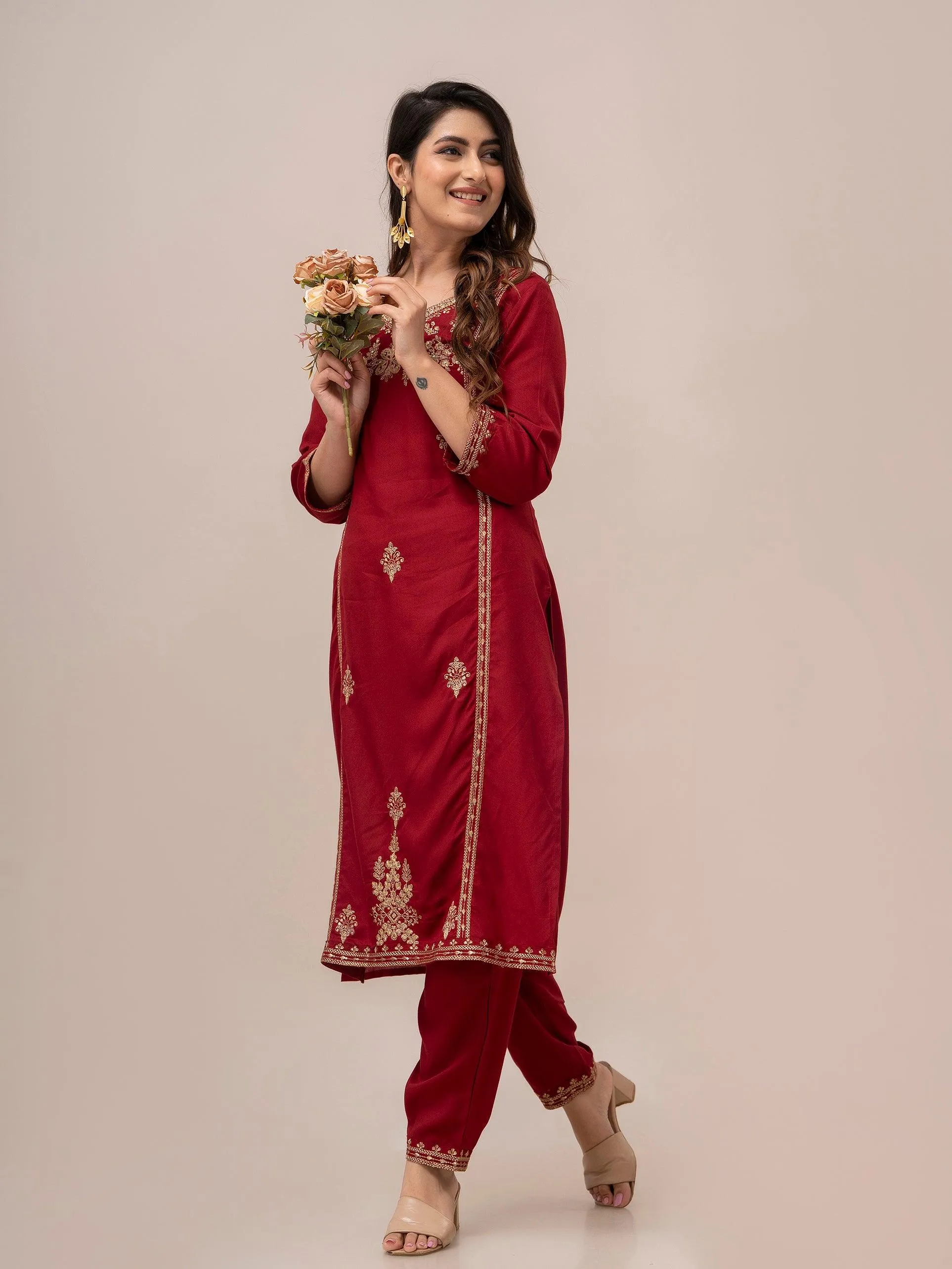 Women Red Sequinned Yoke Design Kurta with Trousers