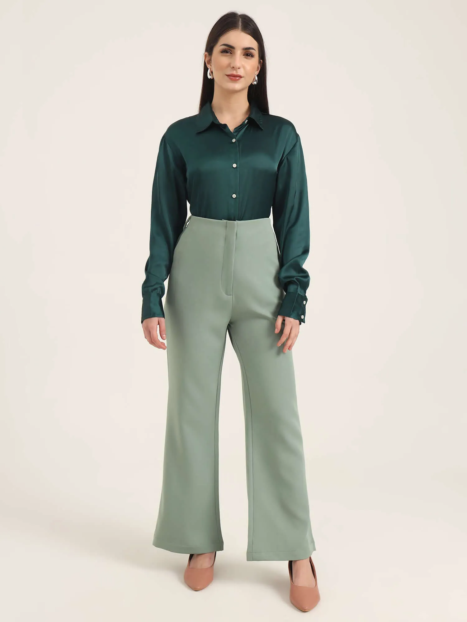 Women'S Luxury Banana Crepe Sage Green Flared Trouser With Slash Pocket