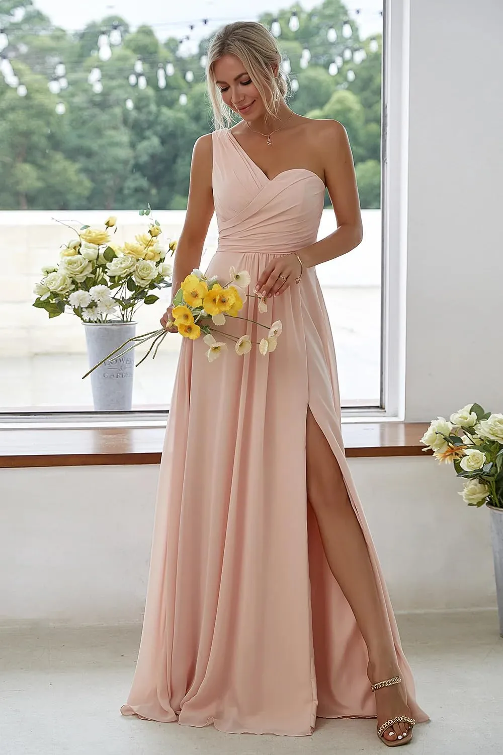 Women's One Shoulder Chiffon Bridesmaid Dresses Long A-Line Pleated Formal Party Dress with Slit