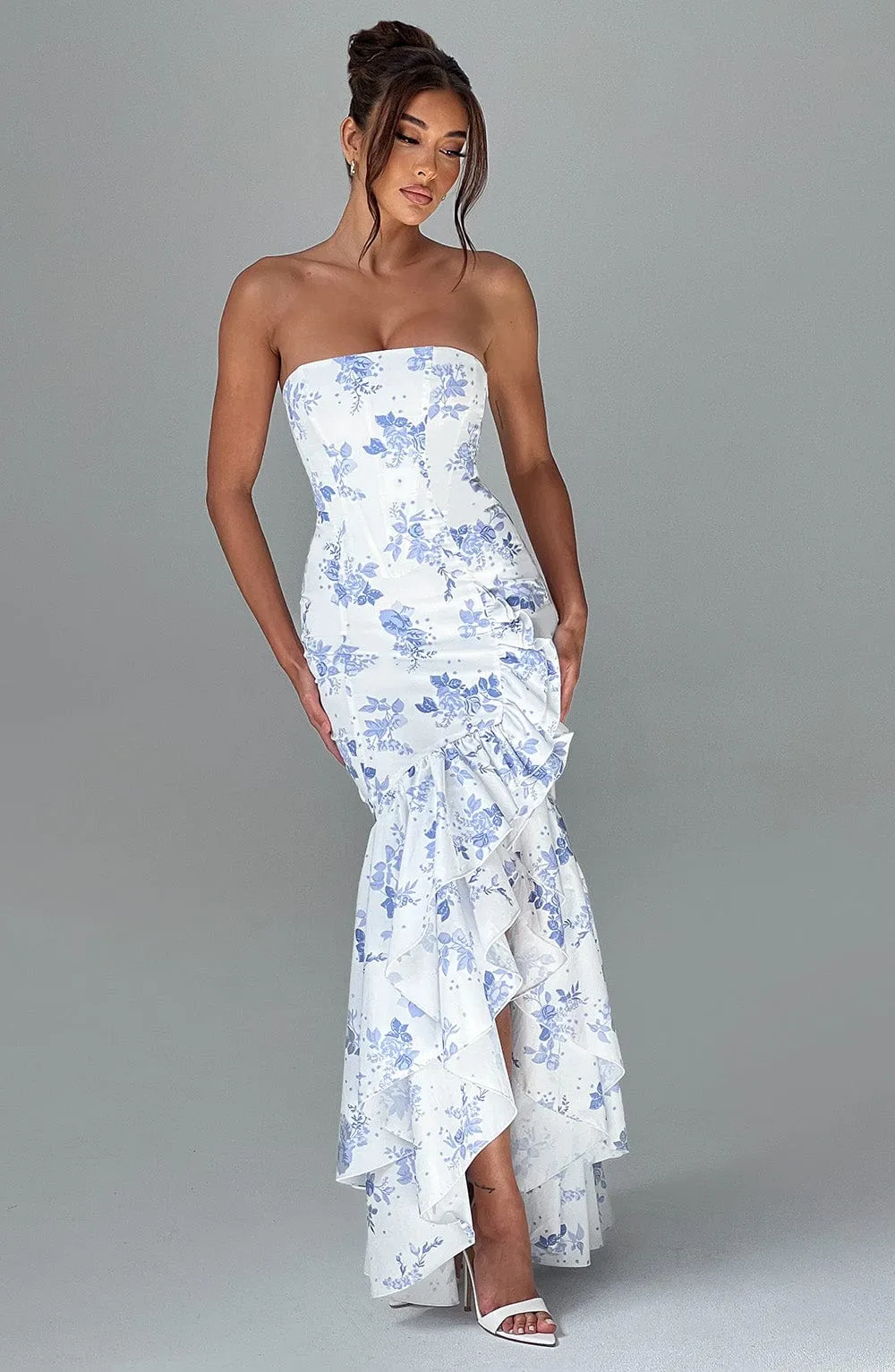Xyra | Sleeveless Ruffled Maxi Dress