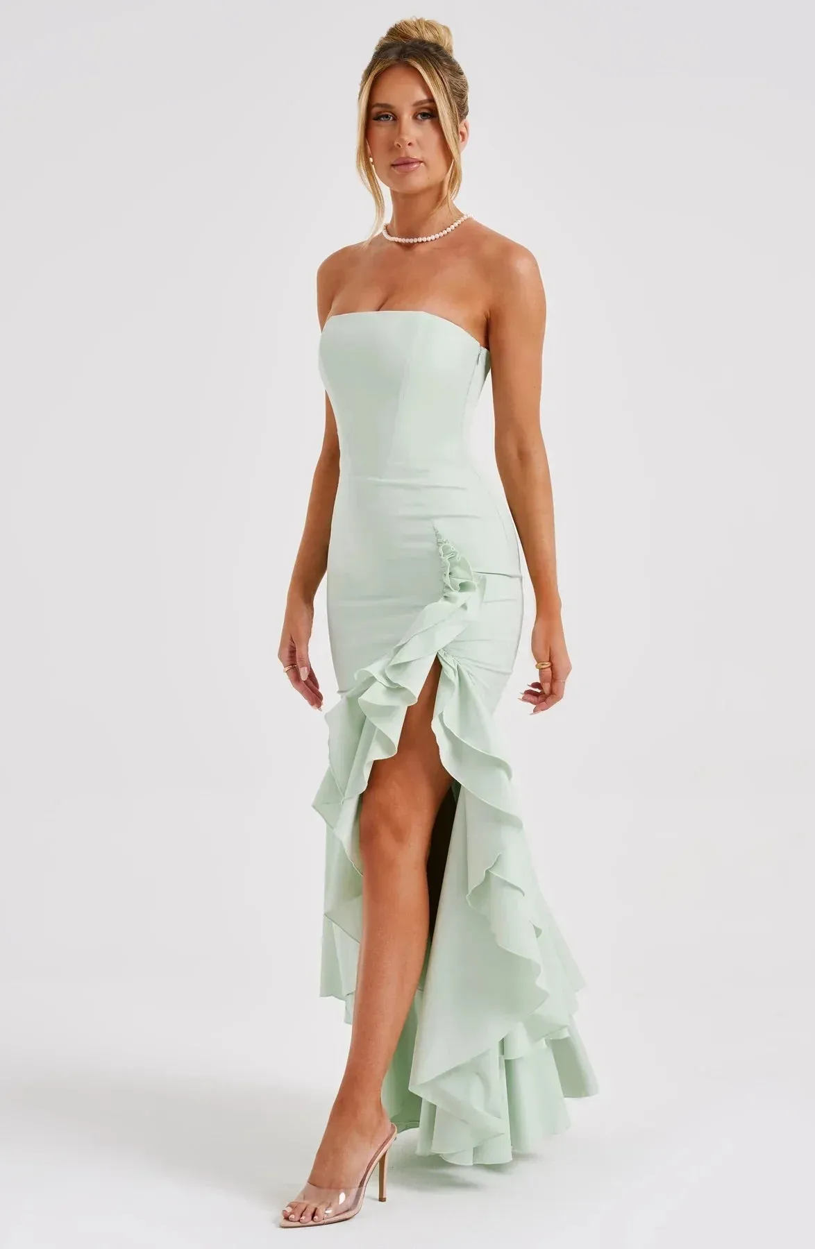 Xyra | Sleeveless Ruffled Maxi Dress