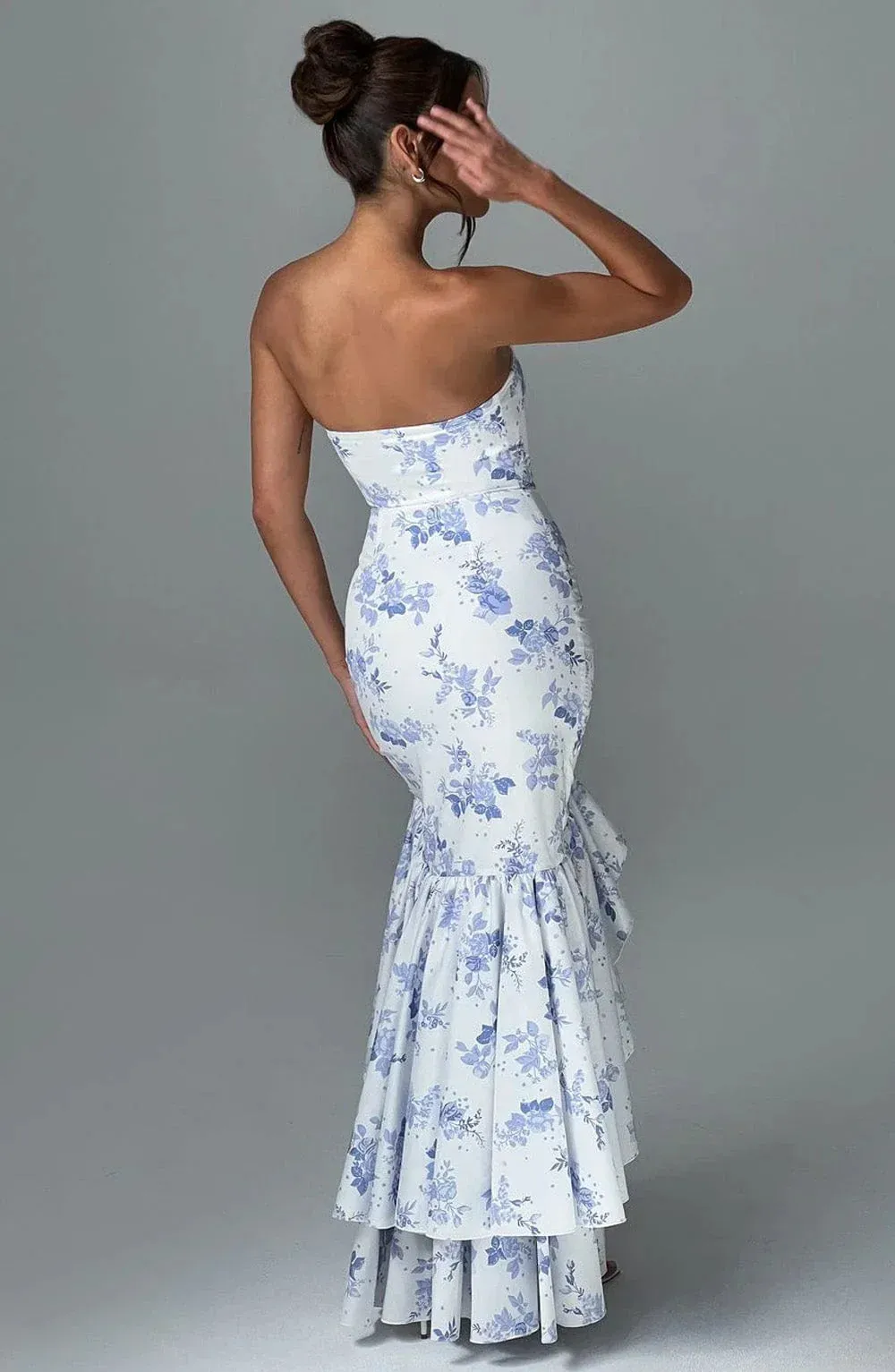 Xyra | Sleeveless Ruffled Maxi Dress
